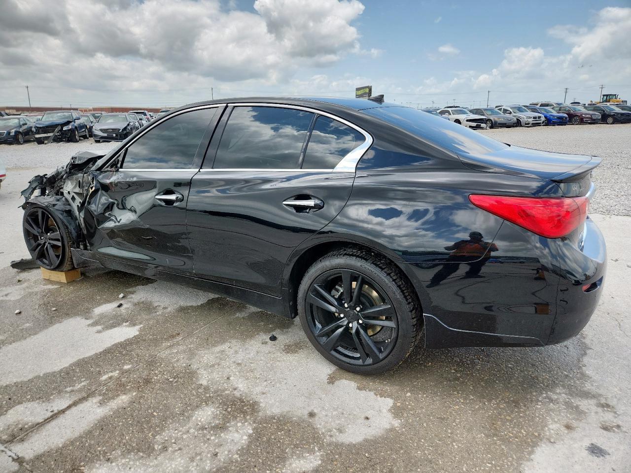 2015 Infiniti Q50 Base - Фото 2