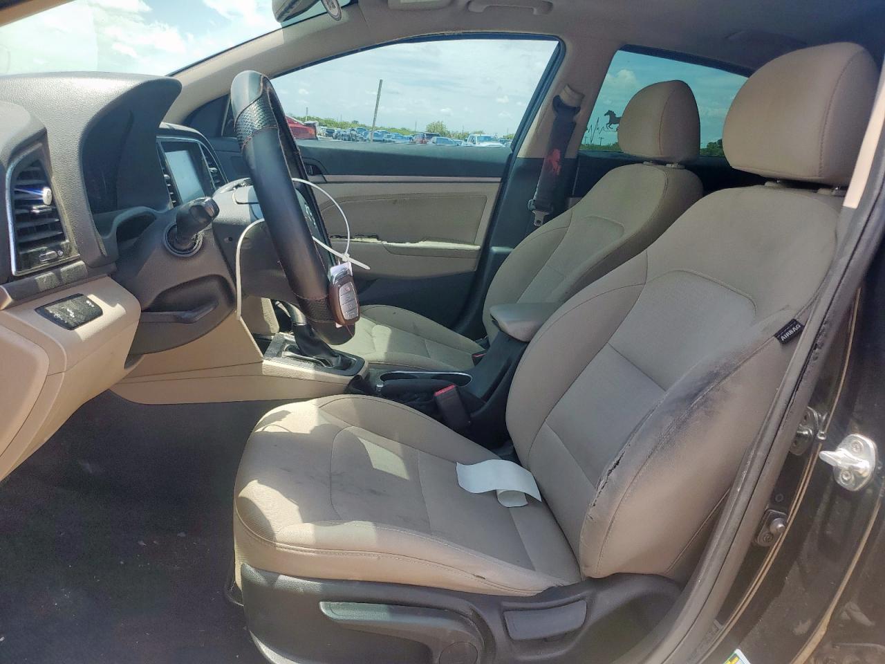 2018 Hyundai Elantra Sel - Image 7