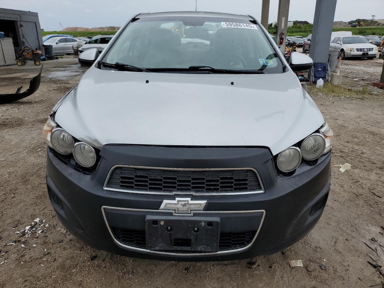 2015 Chevrolet Sonic Ls - Image 5