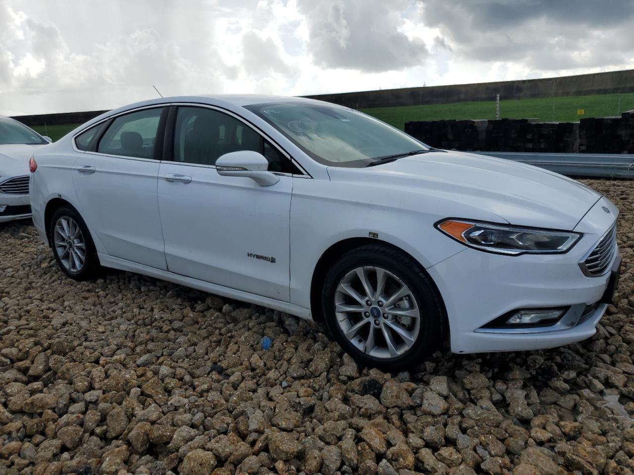 2017 Ford Fusion Se Hybrid - Фото 4
