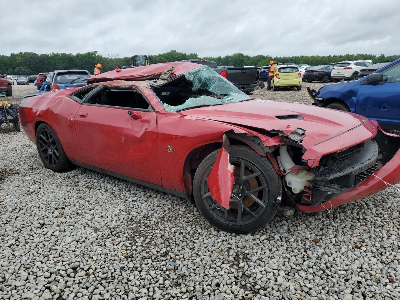 2018 Dodge Challenger R - Image 4