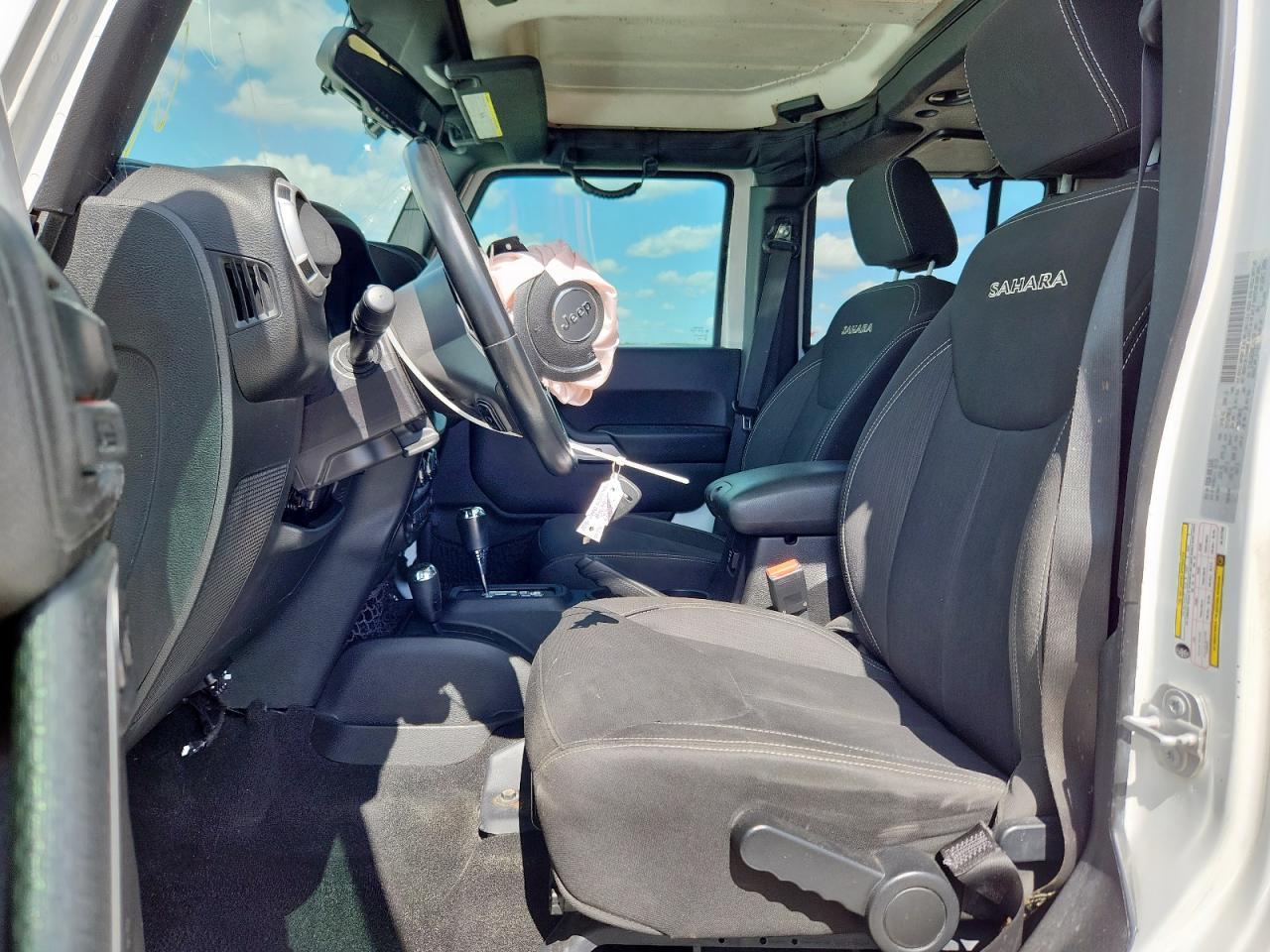 2016 Jeep Wrangler Unlimited Sahara - Фото 7