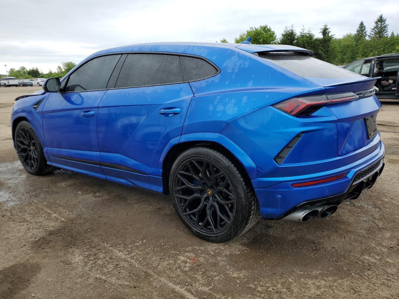 2022 Lamborghini Urus - Фото 2