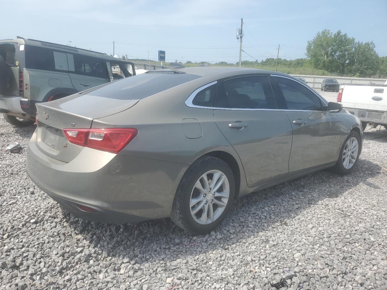 2017 Chevrolet Malibu Lt - Фото 3