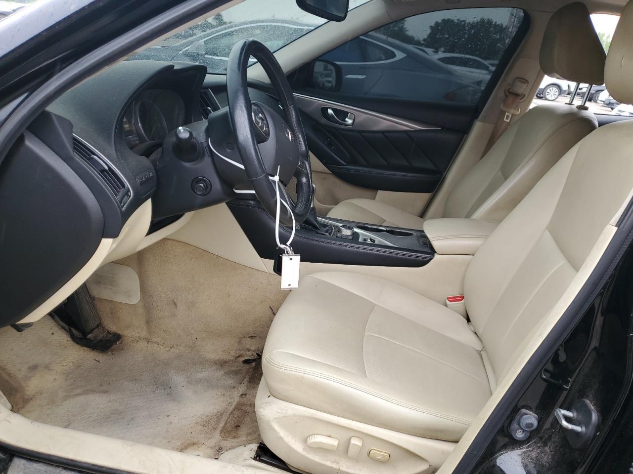 2016 Infiniti Q50 Premium - Image 7