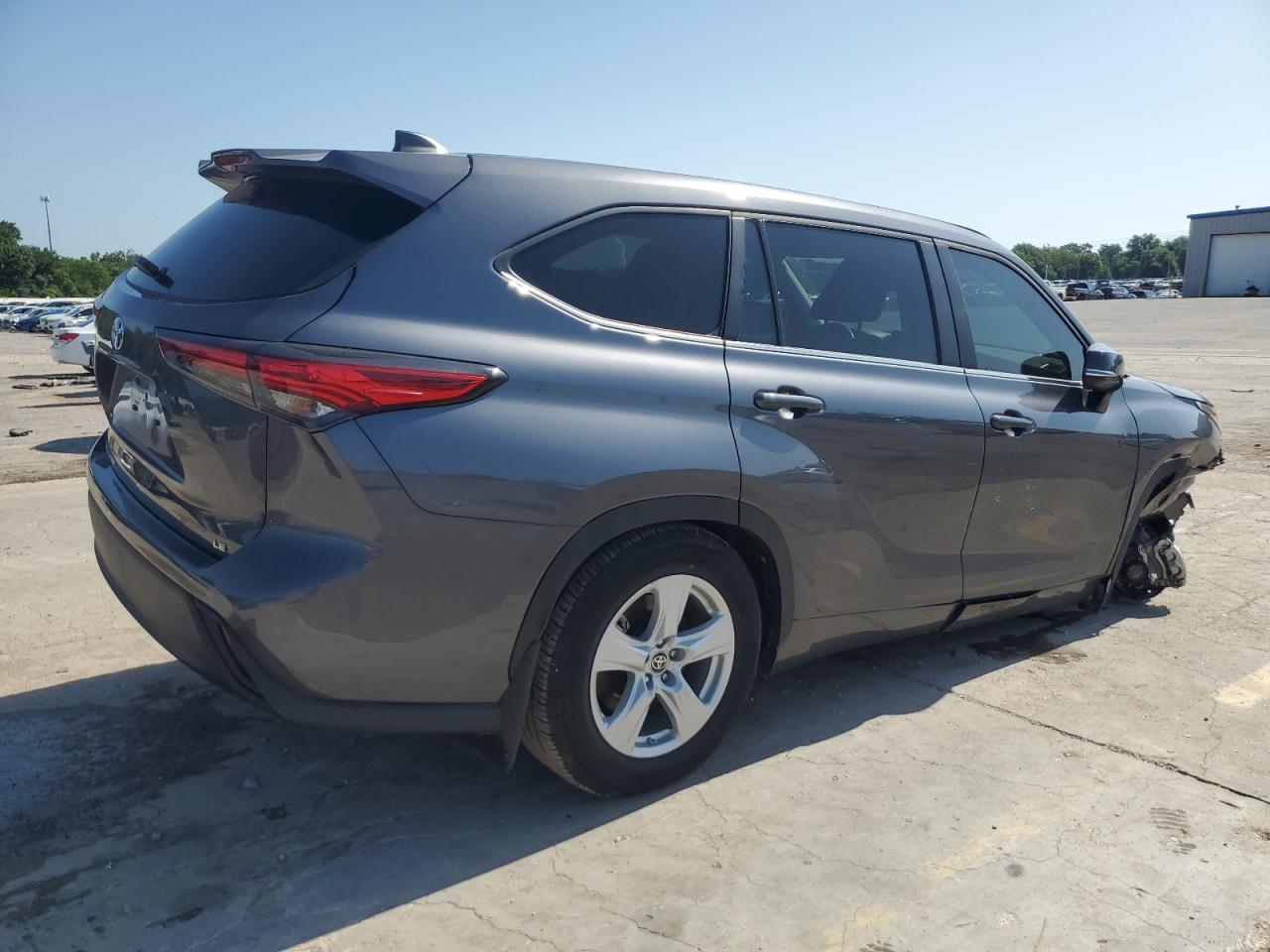 2023 Toyota Highlander L - Фото 3