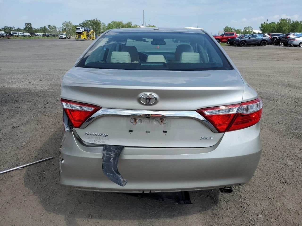 2017 Toyota Camry Le - Image 6