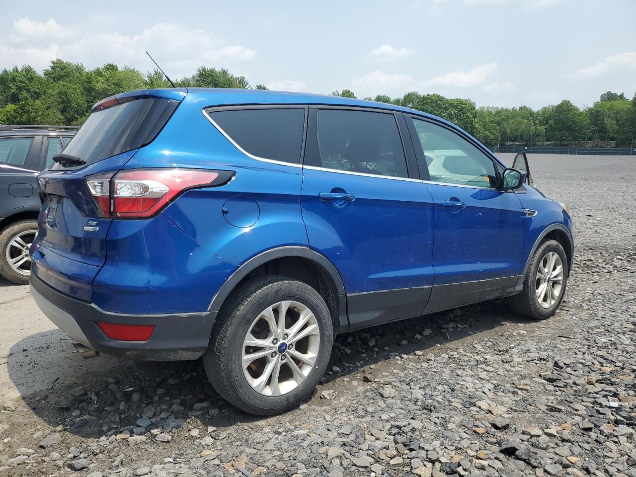 2017 Ford Escape Se - Фото 3