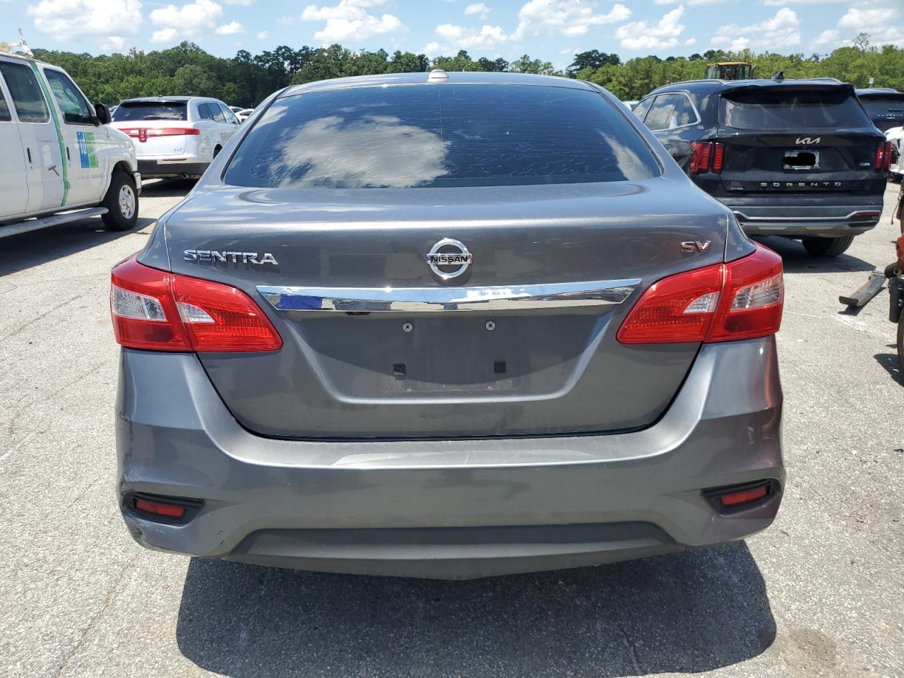 2017 Nissan Sentra S - Image 6