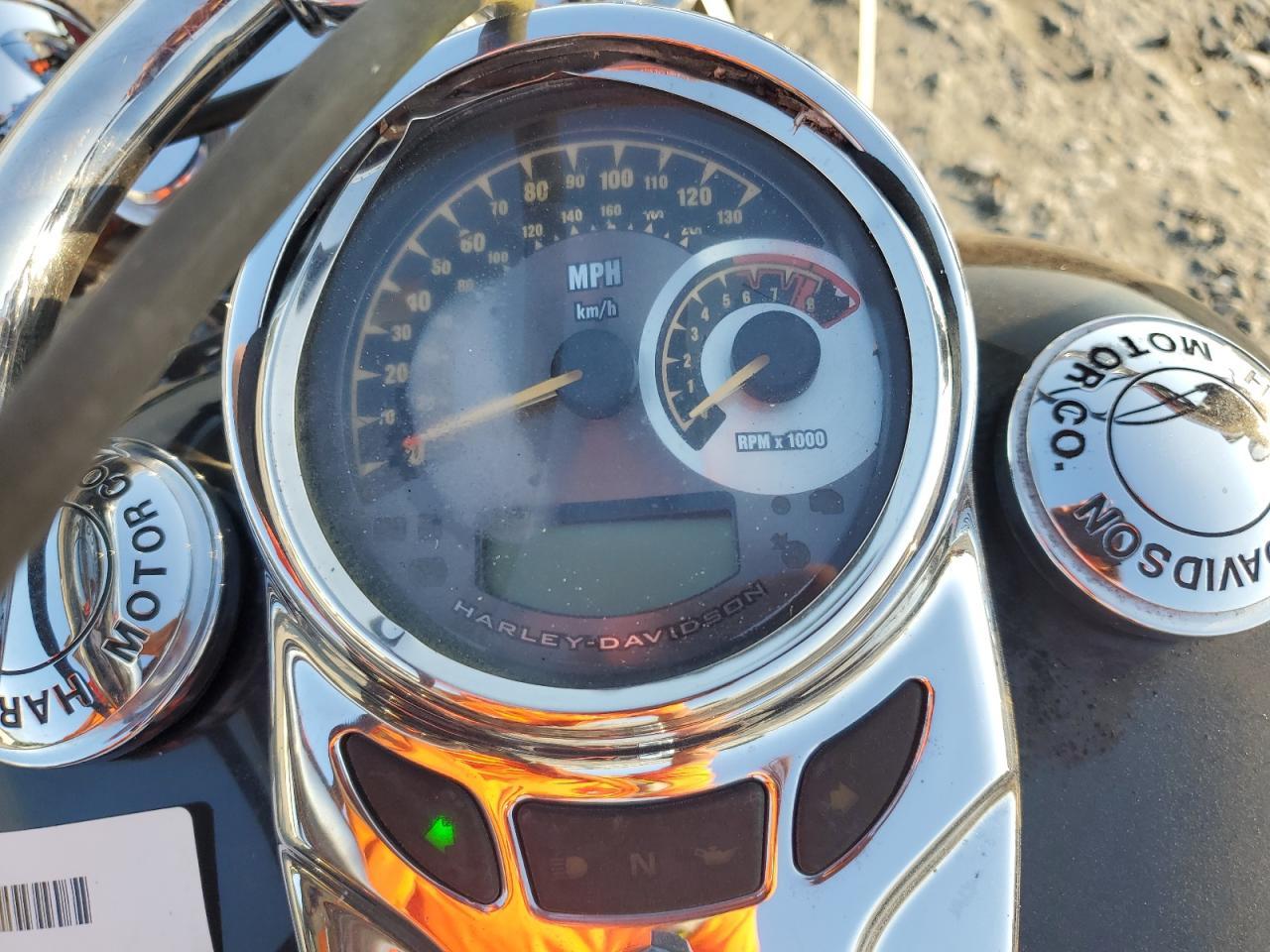 2011 Harley-Davidson Flstc - Фото 7