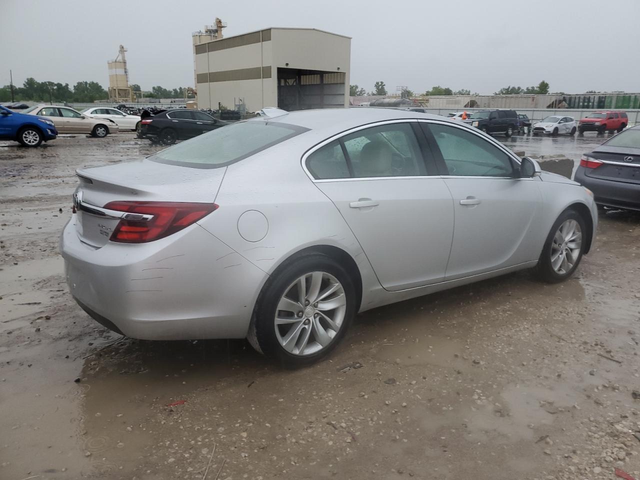 2015 Buick Regal - Image 3