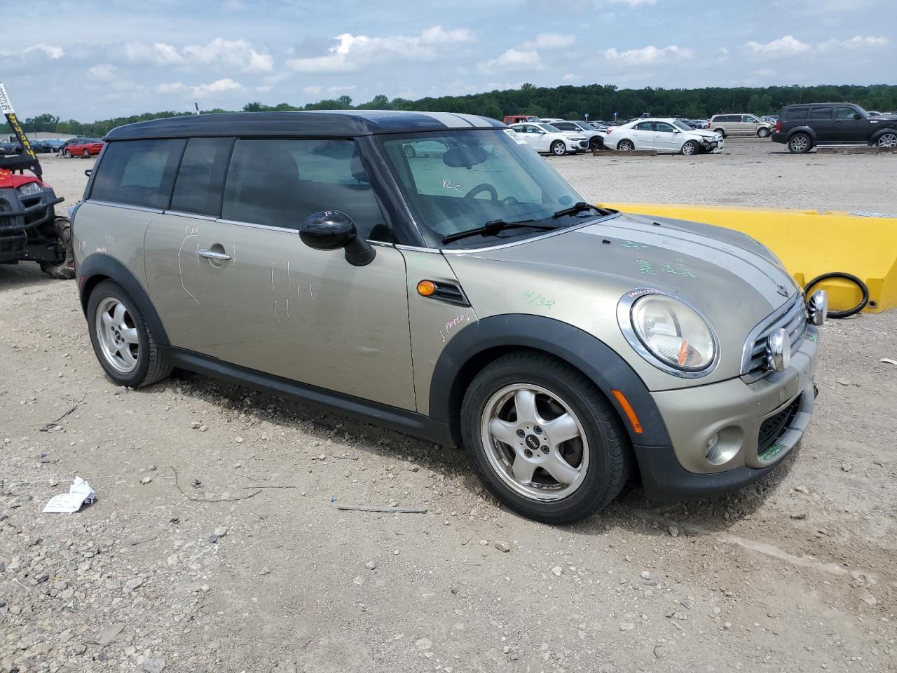 2011 Mini Cooper Clubman - Фото 4