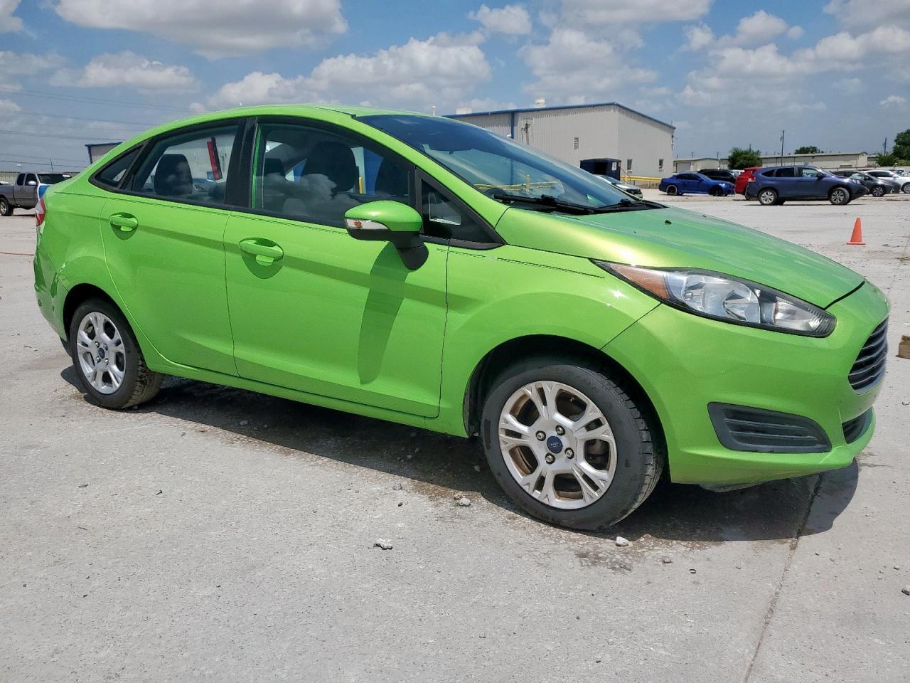 2014 Ford Fiesta Se - Фото 4