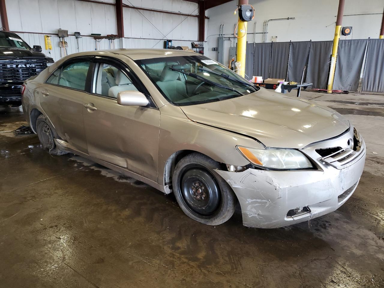 2009 Toyota Camry - Image 4