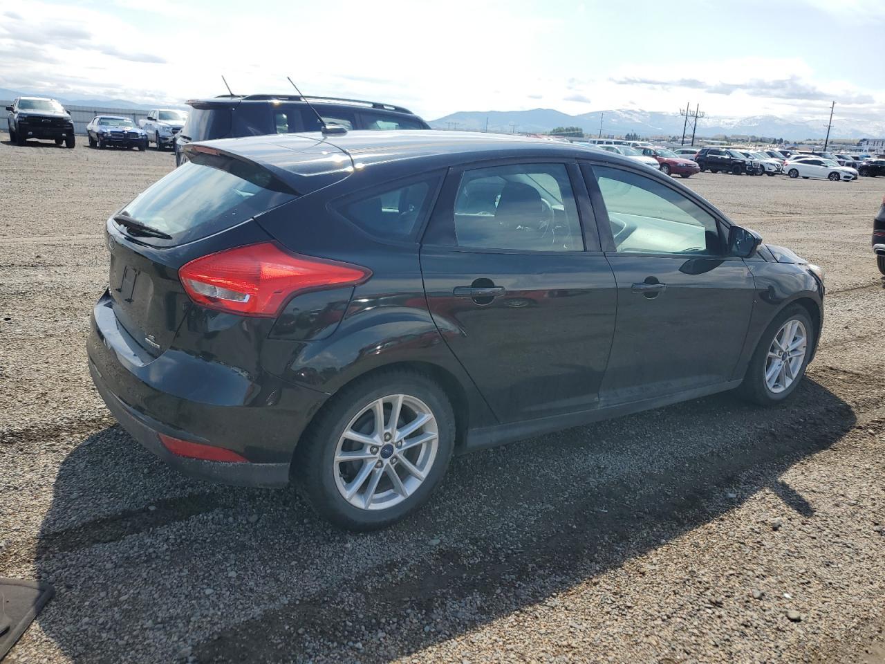 2015 Ford Focus Se - Image 3