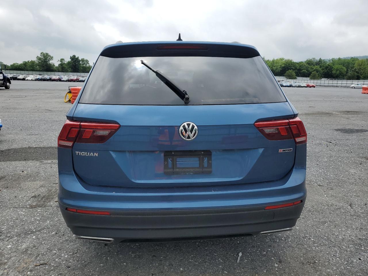 2020 Volkswagen Tiguan S - Фото 6