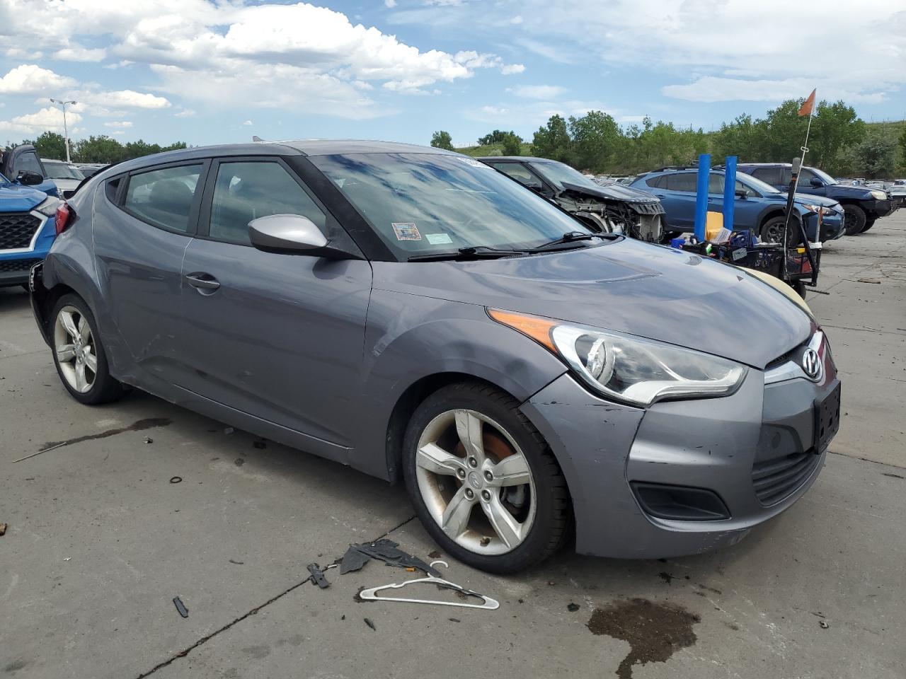 2014 Hyundai Veloster - Фото 4