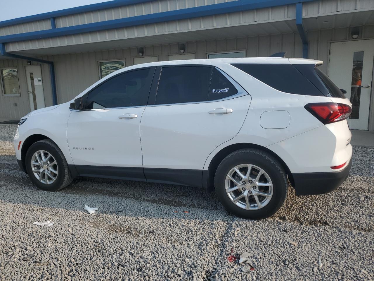 2022 Chevrolet Equinox Lt - Image 2