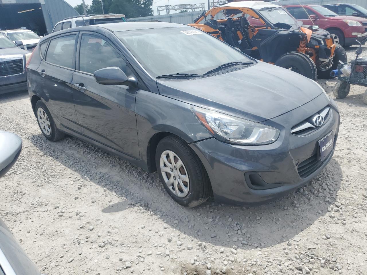 2013 Hyundai Accent Gls - Фото 7