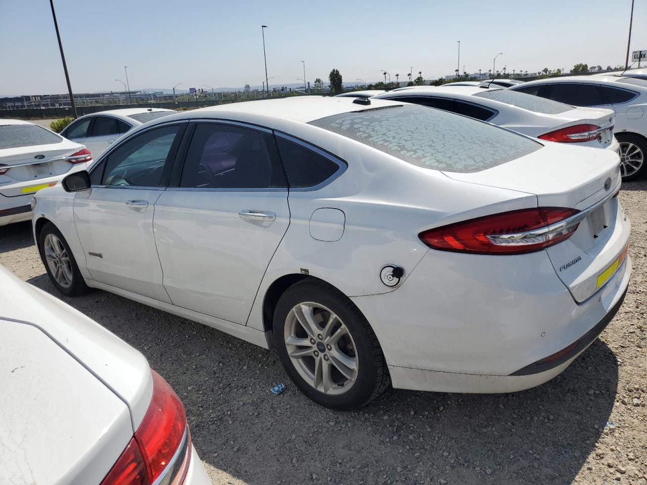 2018 Ford Fusion Se Hybrid - Image 2