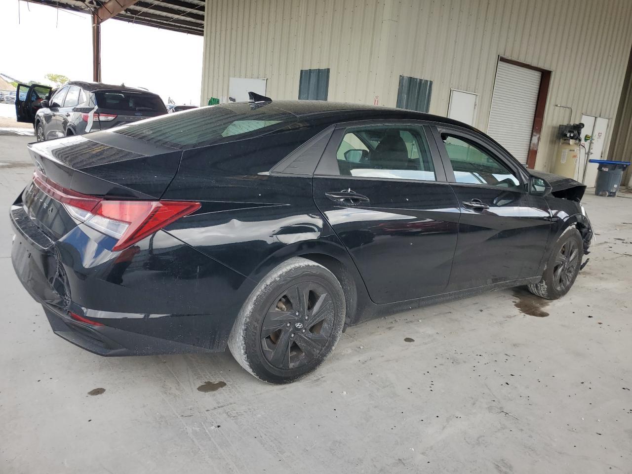 2021 Hyundai Elantra Sel - Фото 3