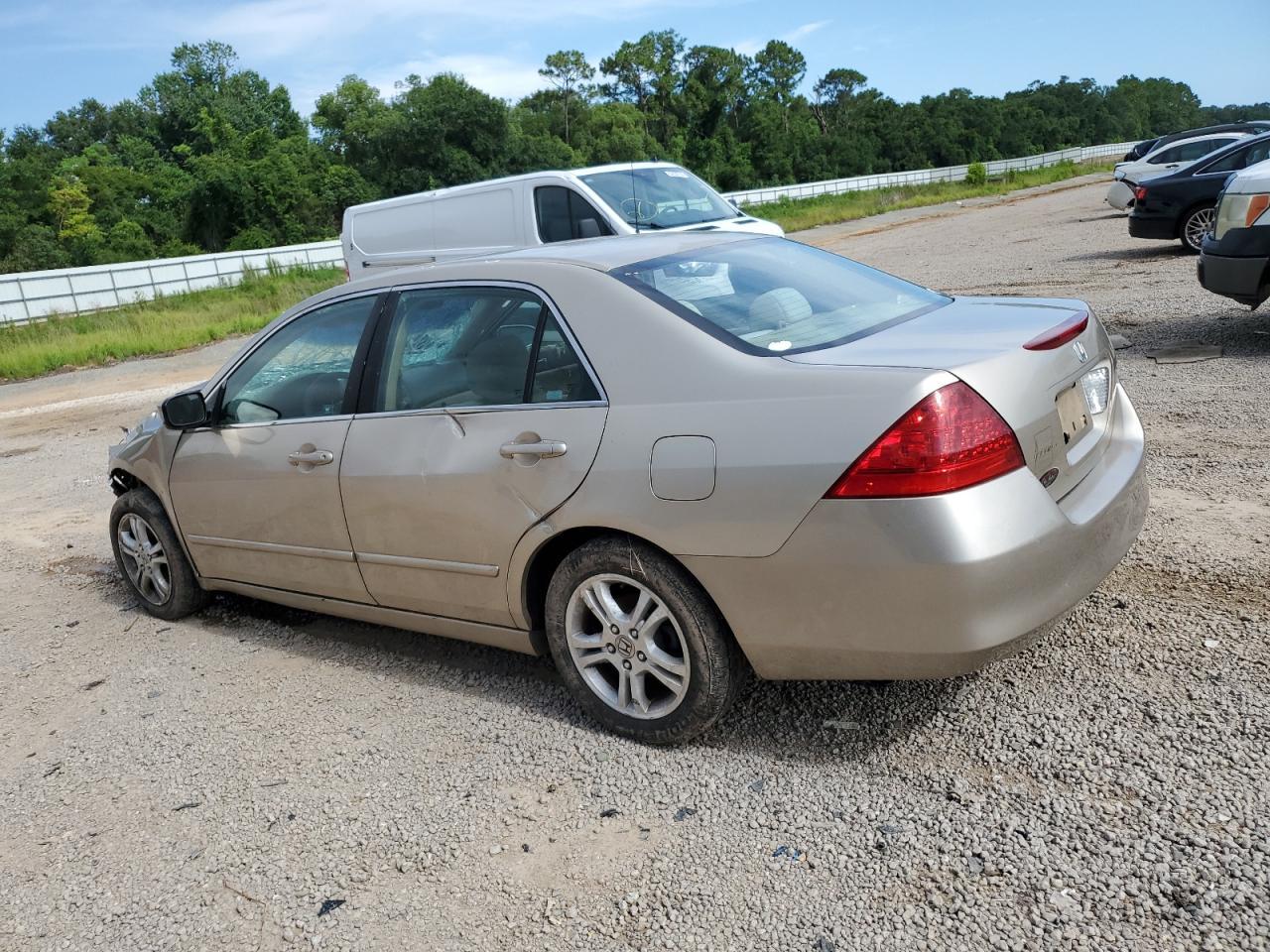 2006 Honda Accord - Image 2