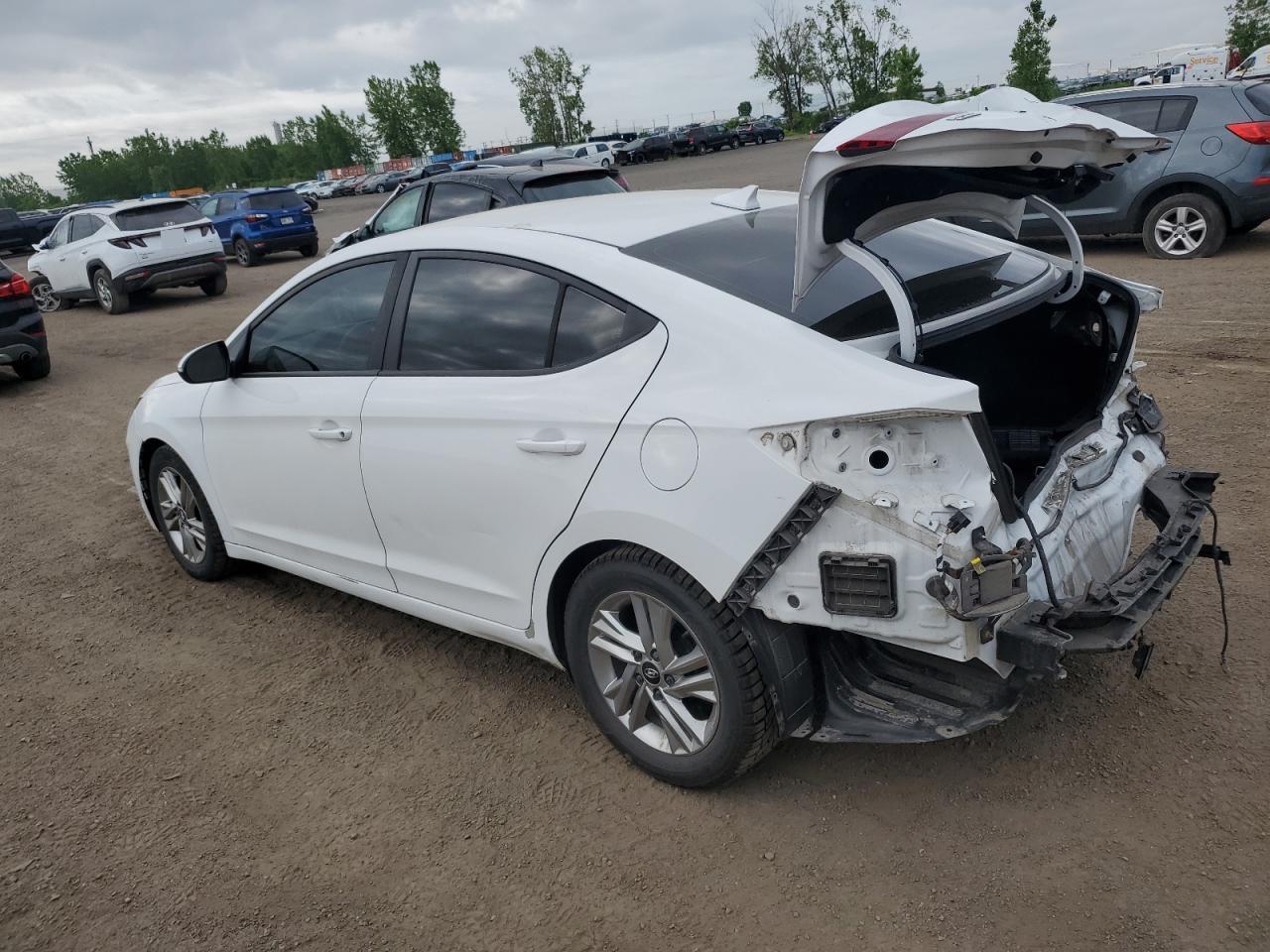 2019 Hyundai Elantra Sel - Фото 2