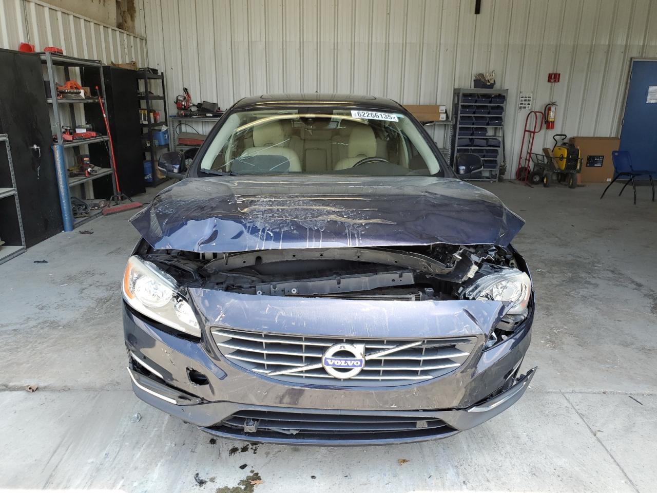 2016 Volvo S60 Premier - Image 5