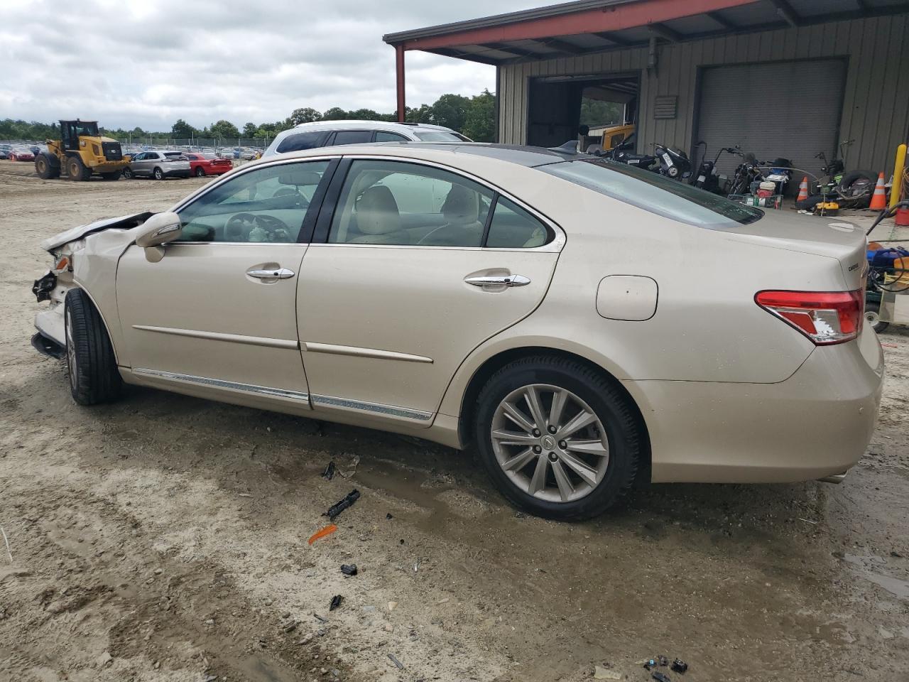 2011 Lexus Es 350 - Фото 2