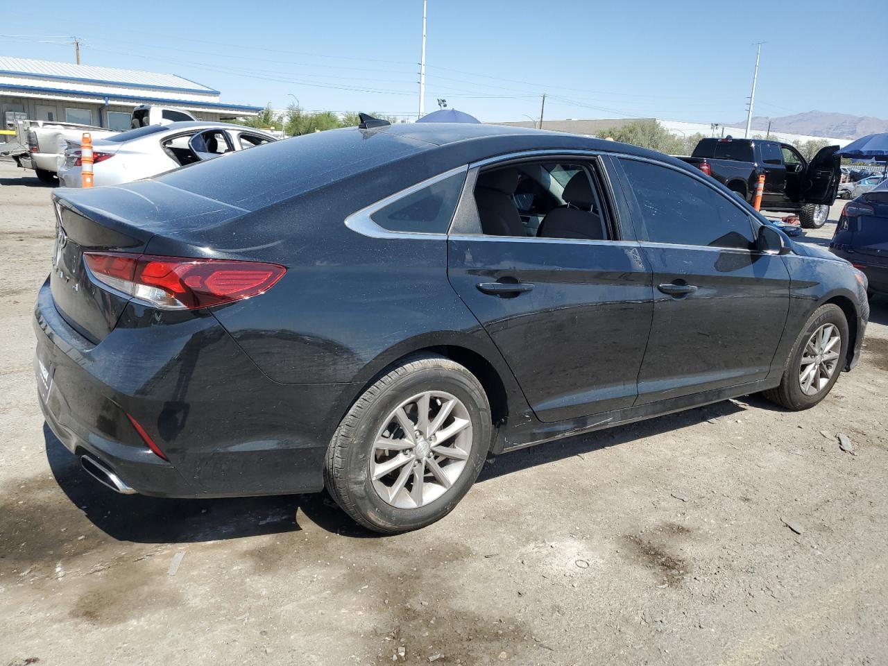 2019 Hyundai Sonata Se - Image 3
