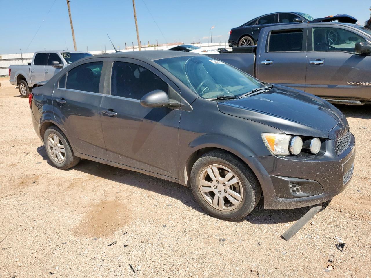 2013 Chevrolet Sonic Lt - Фото 4
