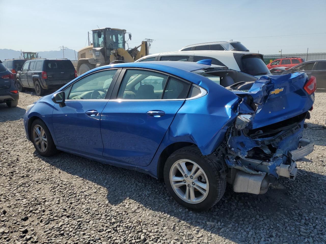 2018 Chevrolet Cruze Lt - Image 2