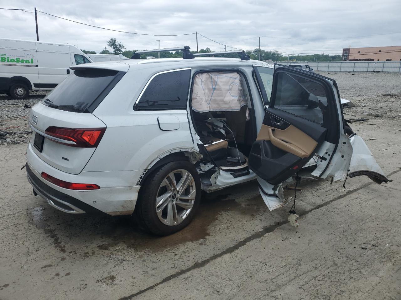 2021 Audi Q7 Prestige - Image 3