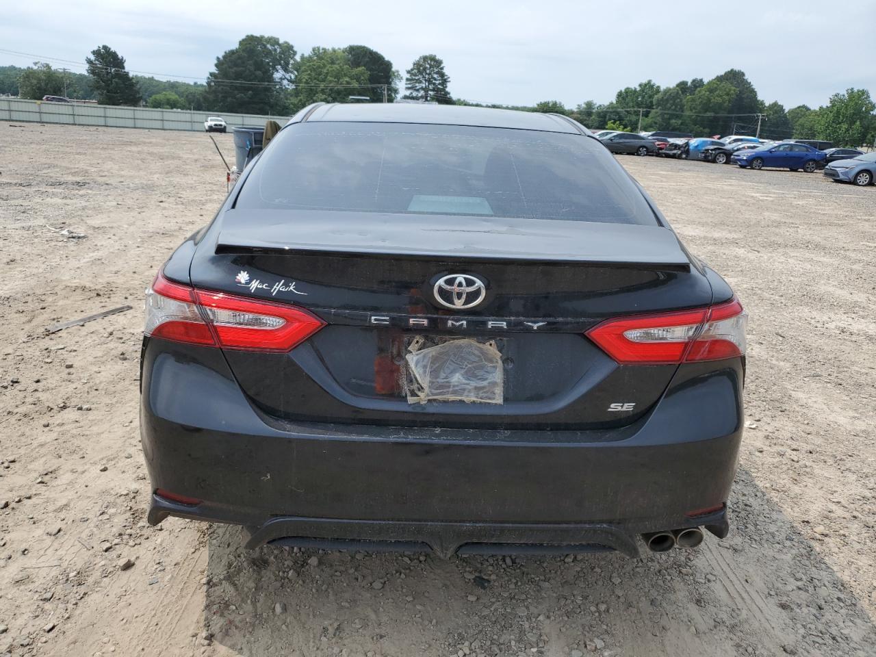 2018 Toyota Camry L - Image 6