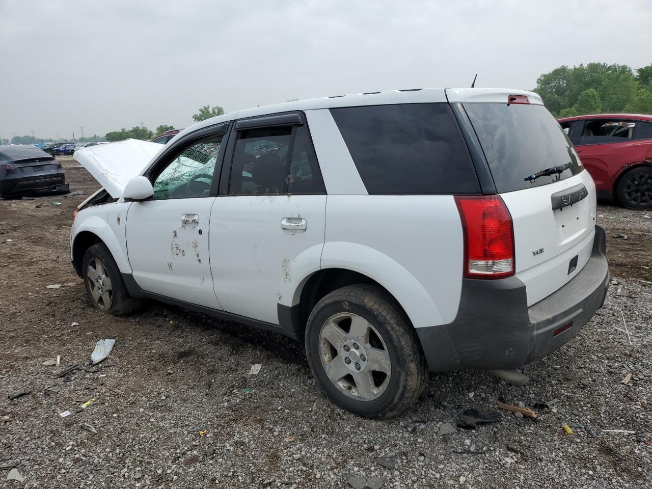 2005 Saturn Vue - Фото 2