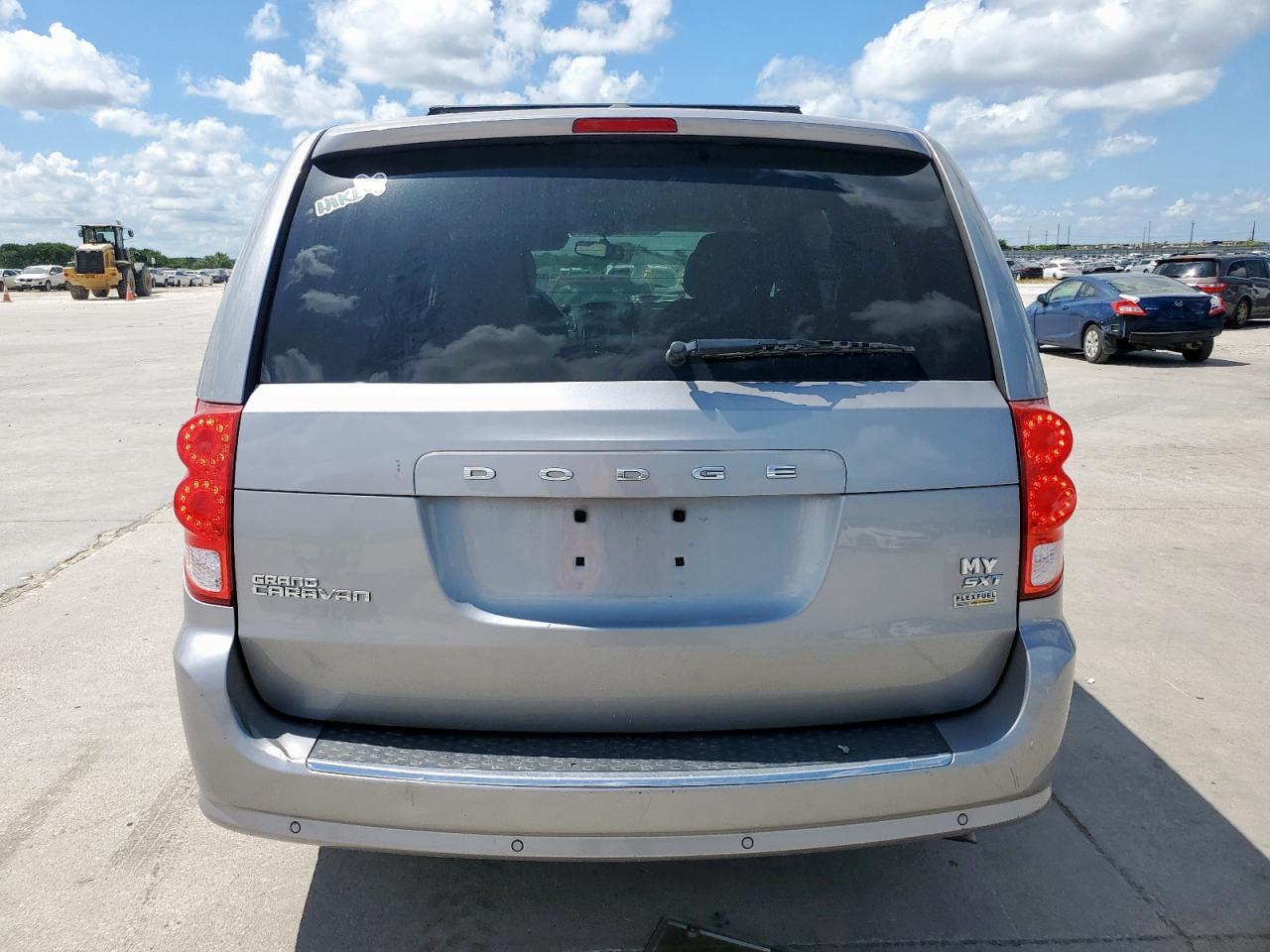 2016 Dodge Grand Caravan Sxt - Image 6