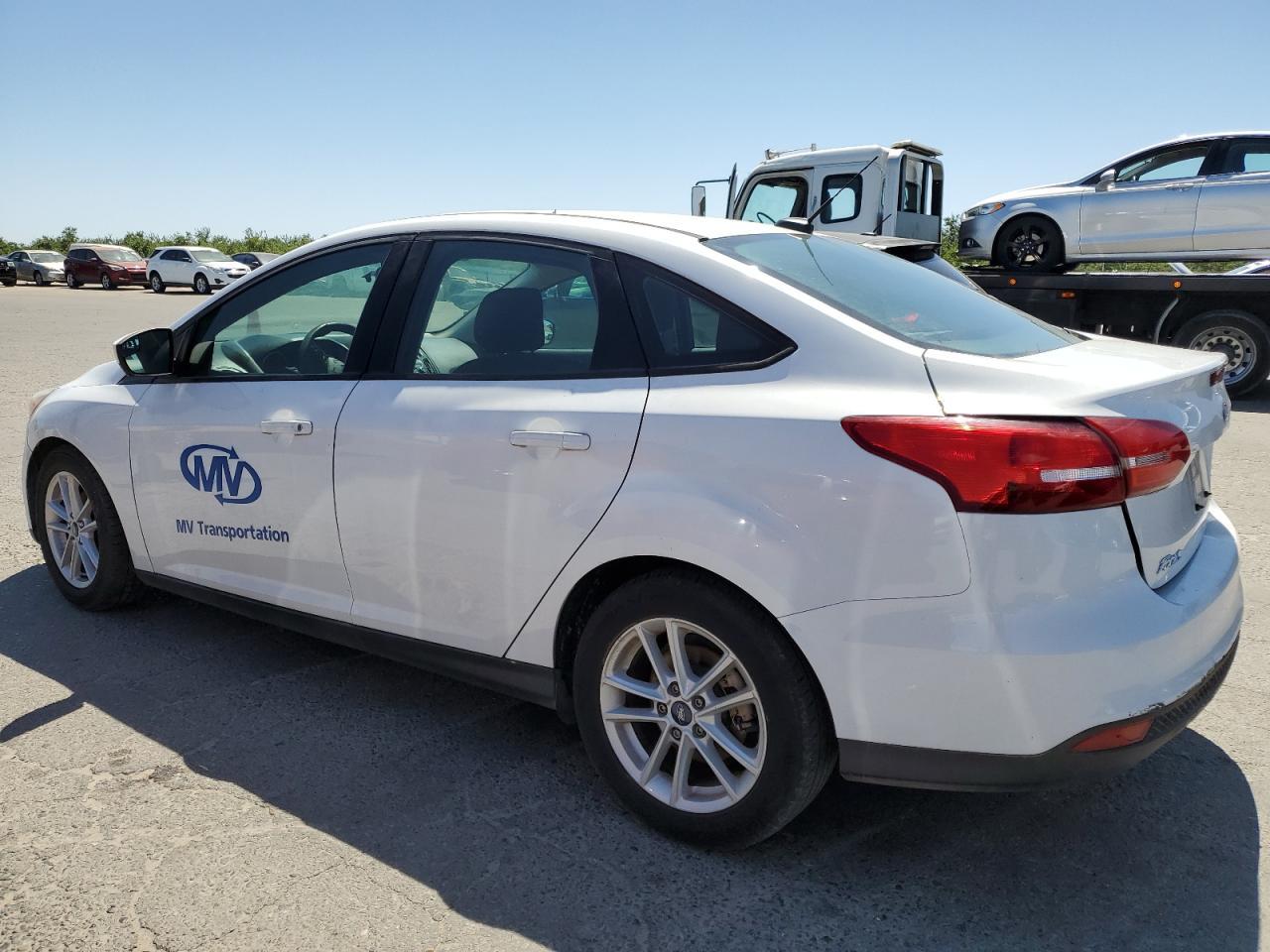 2018 Ford Focus Se - Фото 2