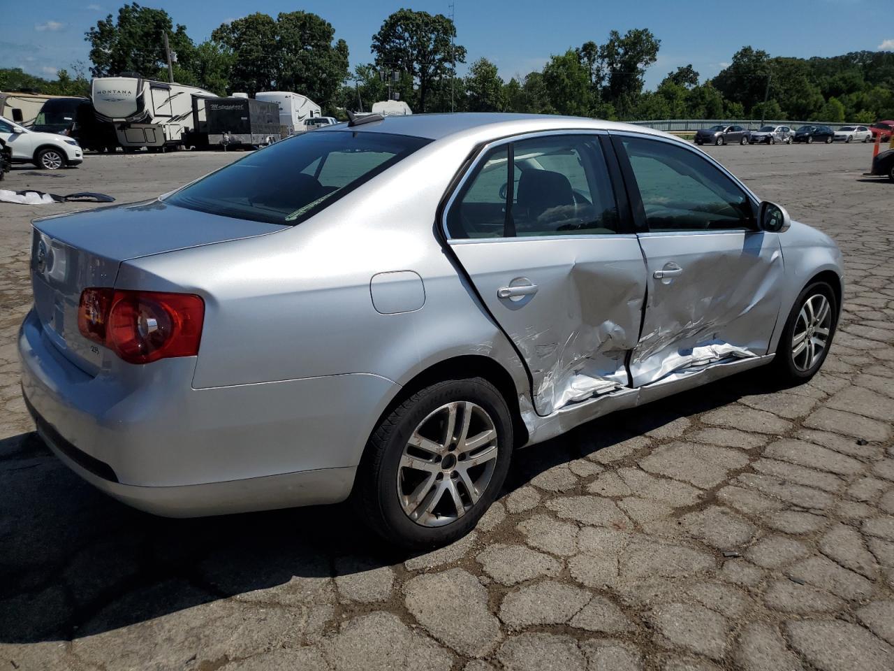 2005 Volkswagen New Jetta 2.5L Option Package 2 - Фото 3