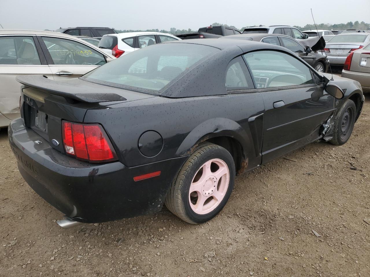 2004 Ford Mustang - Фото 3