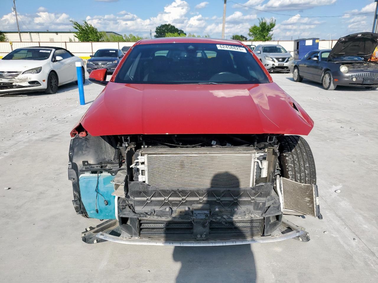 2020 BMW 228Xi - Фото 5