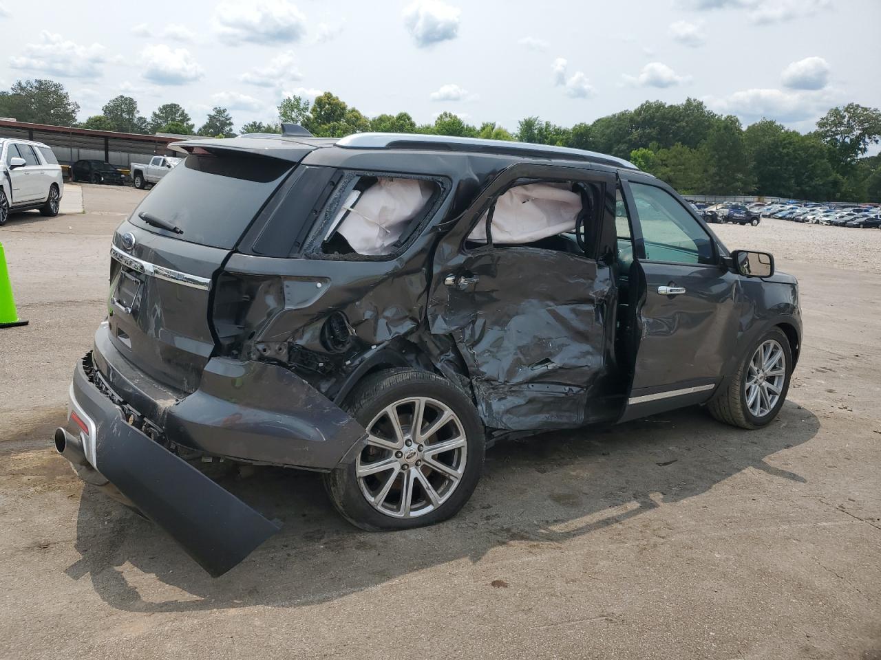 2017 Ford Explorer Limited - Фото 3