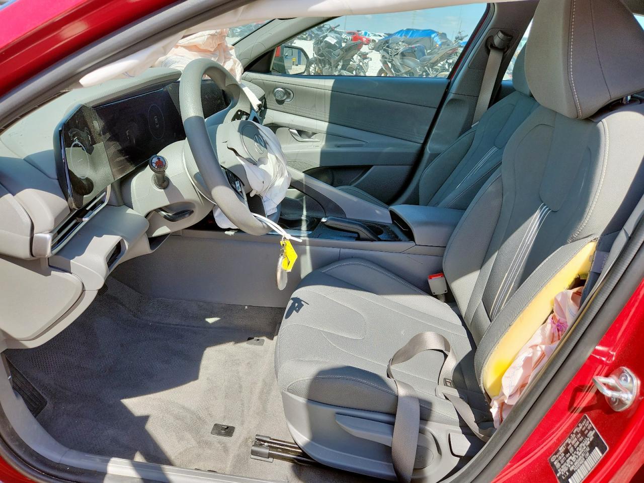 2024 Hyundai Elantra Sel - Image 7