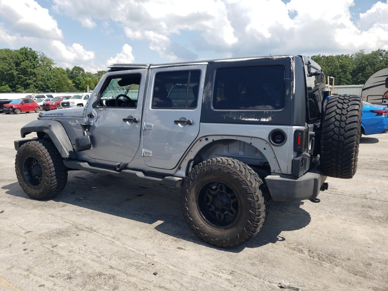 2016 Jeep Wrangler Unlimited Rubicon - Фото 2