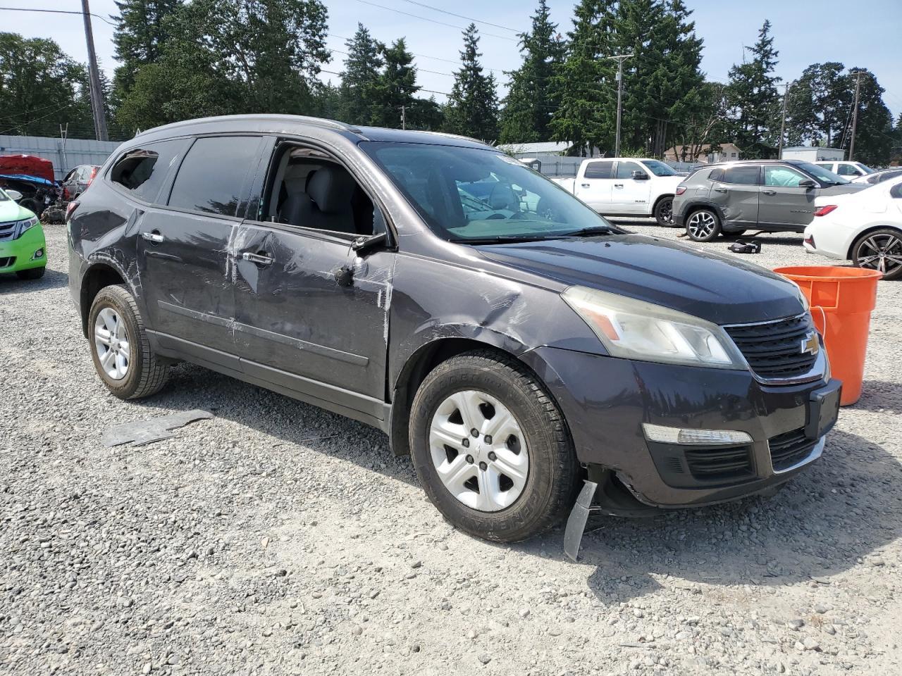 2015 Chevrolet Traverse Ls - Фото 4