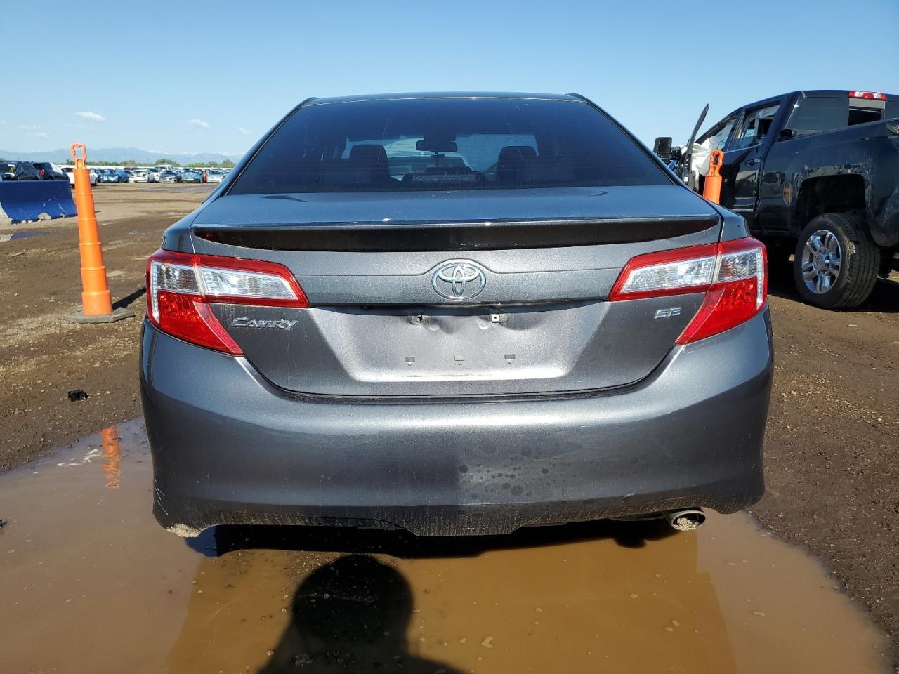 2014 Toyota Camry L - Фото 6
