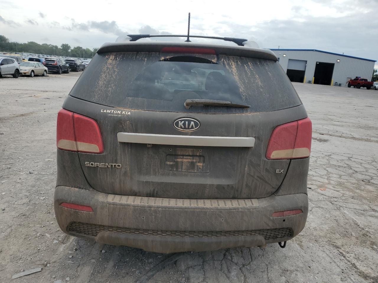 2013 Kia Sorento Ex - Image 6