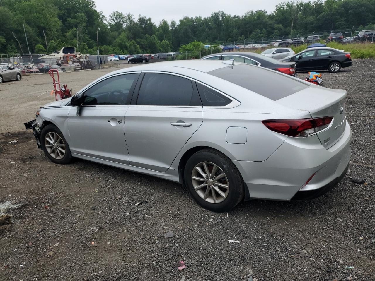 2019 Hyundai Sonata Se - Image 2