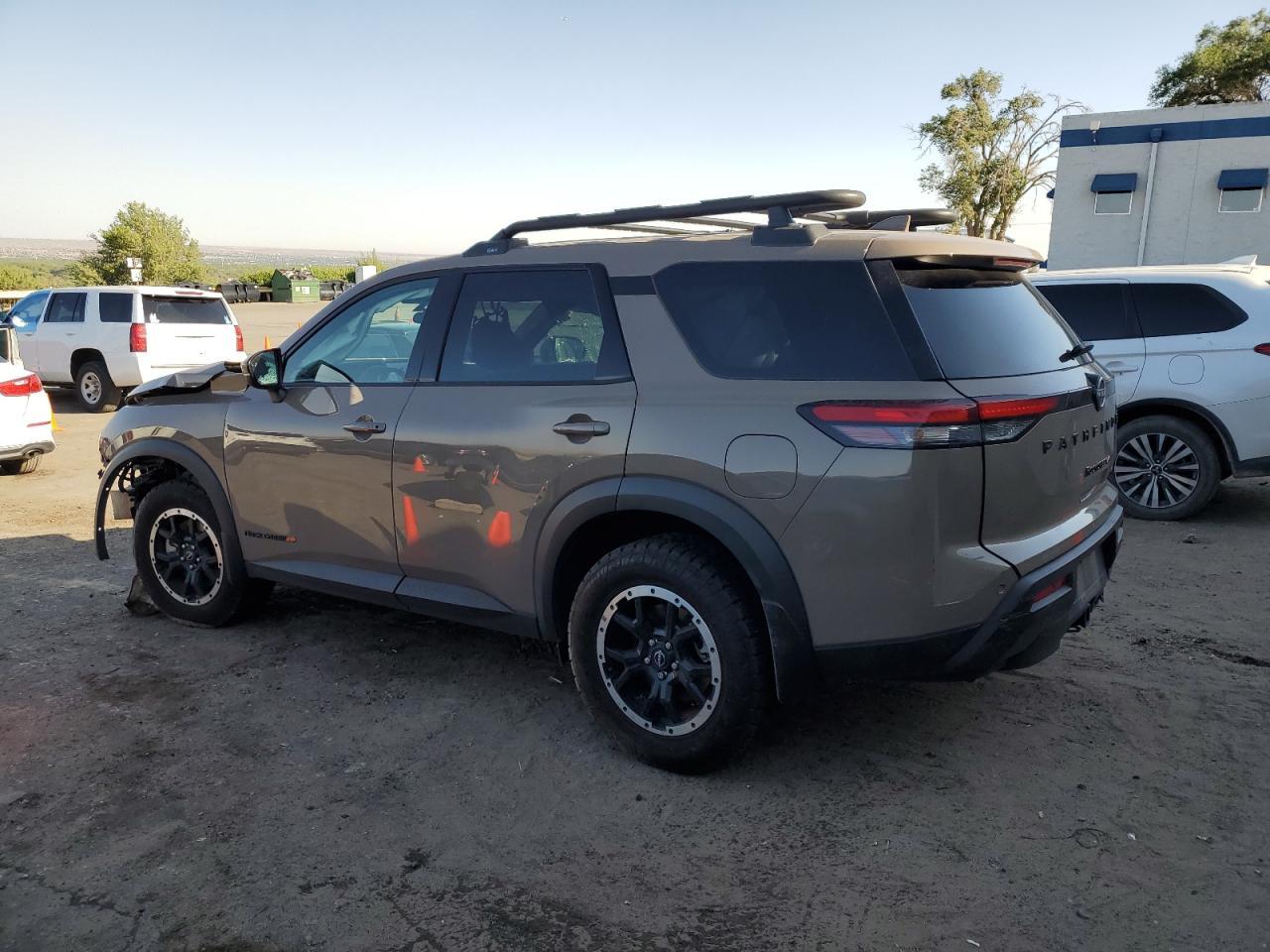 2024 Nissan Pathfinder Rock Creek - Фото 2