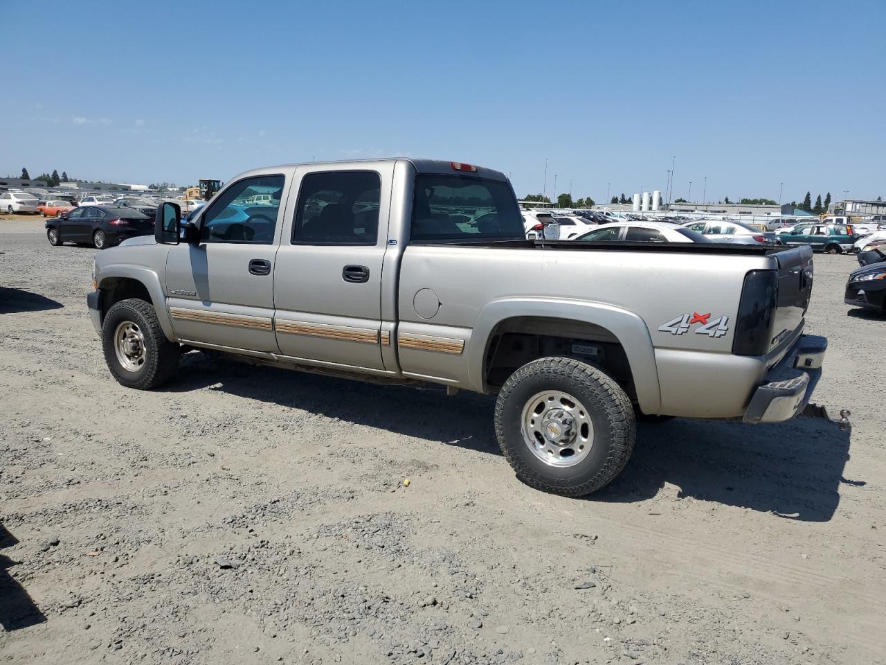 2001 Chevrolet Silverado K2500 Heavy Duty - Фото 2