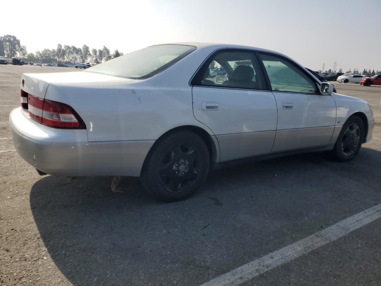 2001 Lexus Es 300 - Фото 3